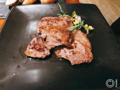 -半山半岛洲际度假酒店·啤酒工厂
