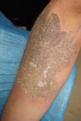 点击看大图 -冰岛刺青·手工耳饰品售卖·专业纹身