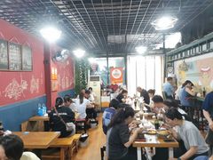-丁丁猫重庆小面(徐州路店)