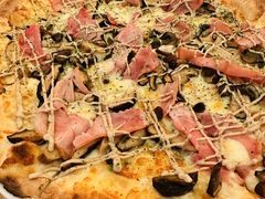 -城市大道红炉披萨烘焙坊