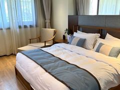 -茅山东方盐湖城景区