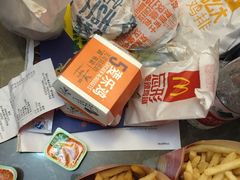 -麦当劳(军博店)