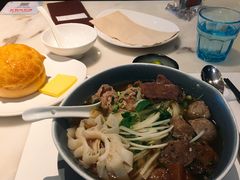 -港丽餐厅(高德置地店)