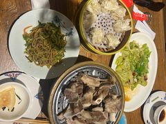 -蒙亨·手把肉·蒙古包文化主题餐厅(天恒广场店)