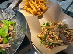 -费大厨辣椒炒肉(黄兴中心广场店)