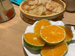 自助水果[赠]xyxn-小鱼小牛·鱼牛干锅·脆鱼火锅(世欧广场店)