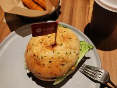 -必胜客(骡马市店)