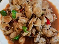 -亮亮烧烤(万松园店)