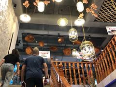 -香山湖家家宴(中山陵店)