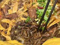 -70後铁锅炖(坡博总店)
