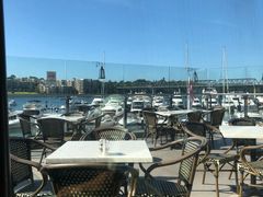 -伯肯黑德角名品折扣购物中心