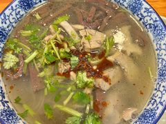 -叶新小吃店(来凤小区总店)