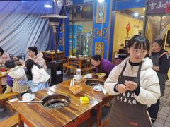 -金鼎雪山牦牛杂火锅(理县总店)