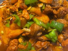 -俭寨大盘鸡·手抓肉·烧烤新疆菜(乌苏路店)