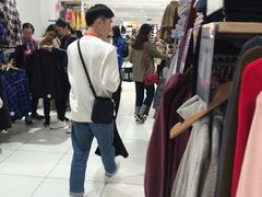 -优衣库(南京建邺万达广场店)