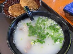 -万红路羊汤烧饼店(将台路店)