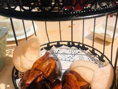 秘制脆皮乳鸽-避风塘(宝山万达店)