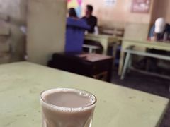 甜茶-老光明岗琼甜茶馆