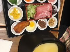 -阿香米线(凯德广场.1818店)