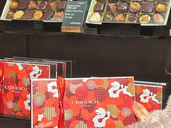 -Laderach 莱德拉(上海环贸iapm店)