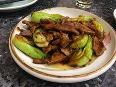 菜梗炒猪肝-菲乐餐厅(三十年经营·湖滨路店)
