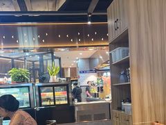 -遇上西雅图多融合海鲜自助餐厅(中房金谊广场店)
