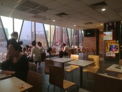 -麦当劳(哈西万达店)
