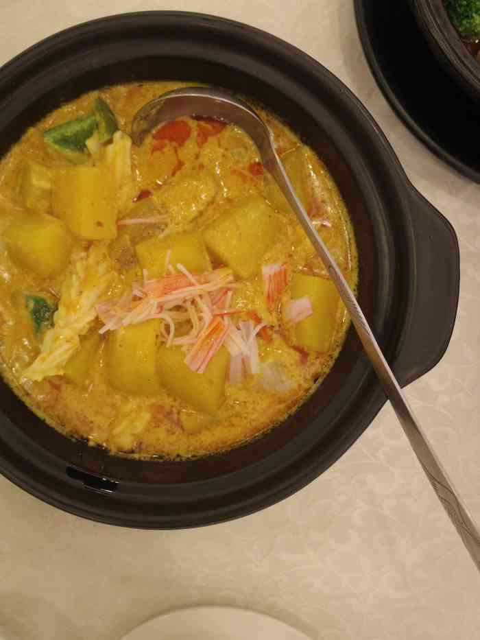 671人赞21匿名用户2022年4月8日打分0680/人羊城酒家.