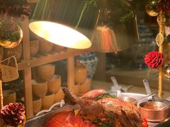-大中华希尔顿酒店-念自助餐·嗨啤·小龙虾
