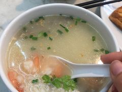 -邢泰记