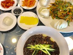 -桃园中华料理炸酱面(燕儿岛路店)