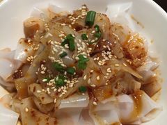 -江渔儿酸菜鱼专门店(明珠广场店)