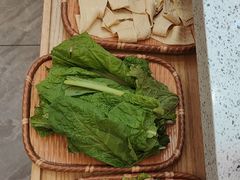 -阿婆情腊排骨火锅(金虹路店)