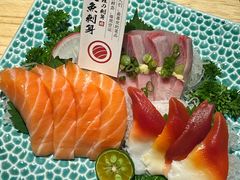 三文鱼刺身-鹤龟料理店(时代天街店)