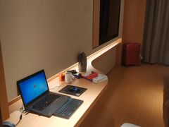 -全季酒店(郑州东站省骨科医院地铁站店)