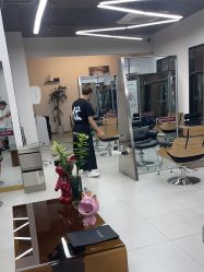 -优加东京秀烫染SALON