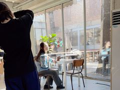 -VOYAGE COFFEE 咖啡烘焙工坊店(798艺术区店)