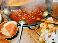 -萍姐火锅·公路夜市(武汉首店)