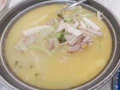 -金鸭都·老北京特色家常菜(潘家园店)