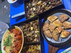 -老东镇啤酒屋海鲜加工·蒸汽海鲜·海鲜烧烤(台东店)