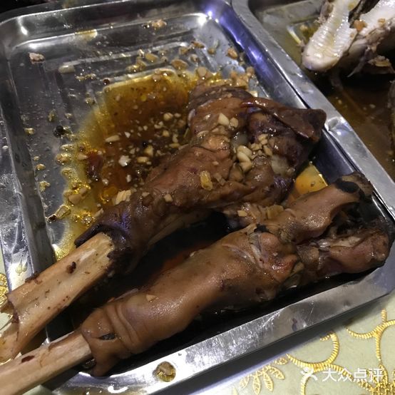 耶曼香辣羊蹄羊羔头
