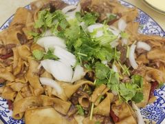 -壹阁胡羊焖饼(特色小吃街店)