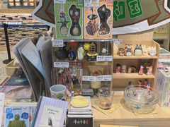 -猫的天空之城概念书店(北戴河蔚蓝海岸店)