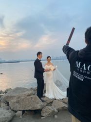 -MAO亲爱的猫婚纱摄影工作室