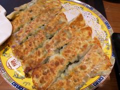 虾仁三鲜锅贴-七菜馆·东北菜·蒸饺(文体路店)