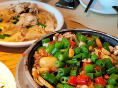 石锅蛙仔-荣小馆(椒江青悦城店)