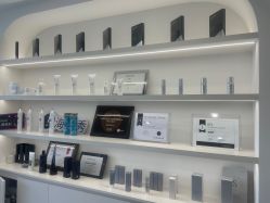 -JNK皮肤管理中心