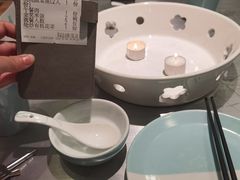 -姚姚酸菜鱼·金戈戈香港豉油鸡(喜荟城联名店)