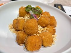 椒盐小豆腐-大树餐厅(红旗街万达店)