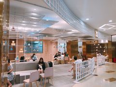 大堂-奈雪的茶(湖滨银泰in77C区PRO店)